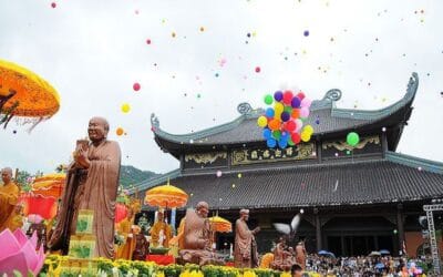 Giá thuê xe đi lễ hội chùa Bái Đính – Ninh Bình Tết 2020
