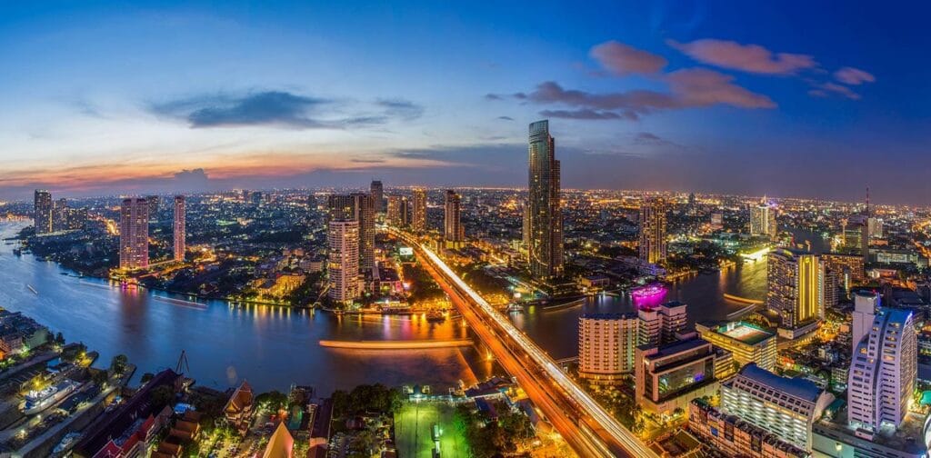 Du lịch Thái Lan bằng xe buýt 9 10 điều cần làm nhất khi du lịch Bangkok - hinh 1